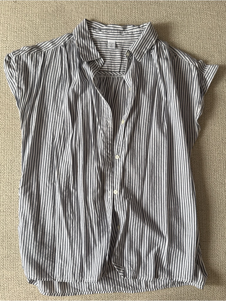 Old Navy Short-Sleeve Button-Down Tank - White & Blue-Gray Stripe